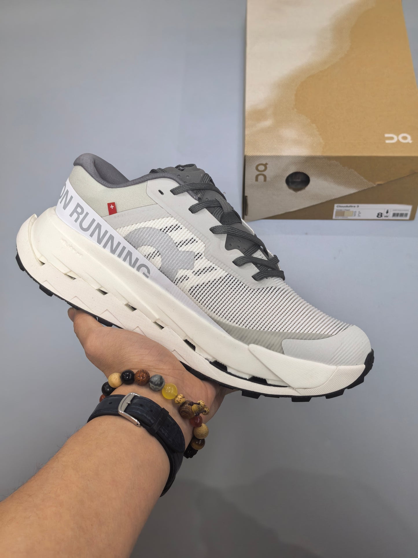 Tenis ON Cloudultra 3